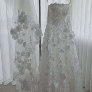 Romantic Floral Lace A-Line Wedding Dress with Long Train